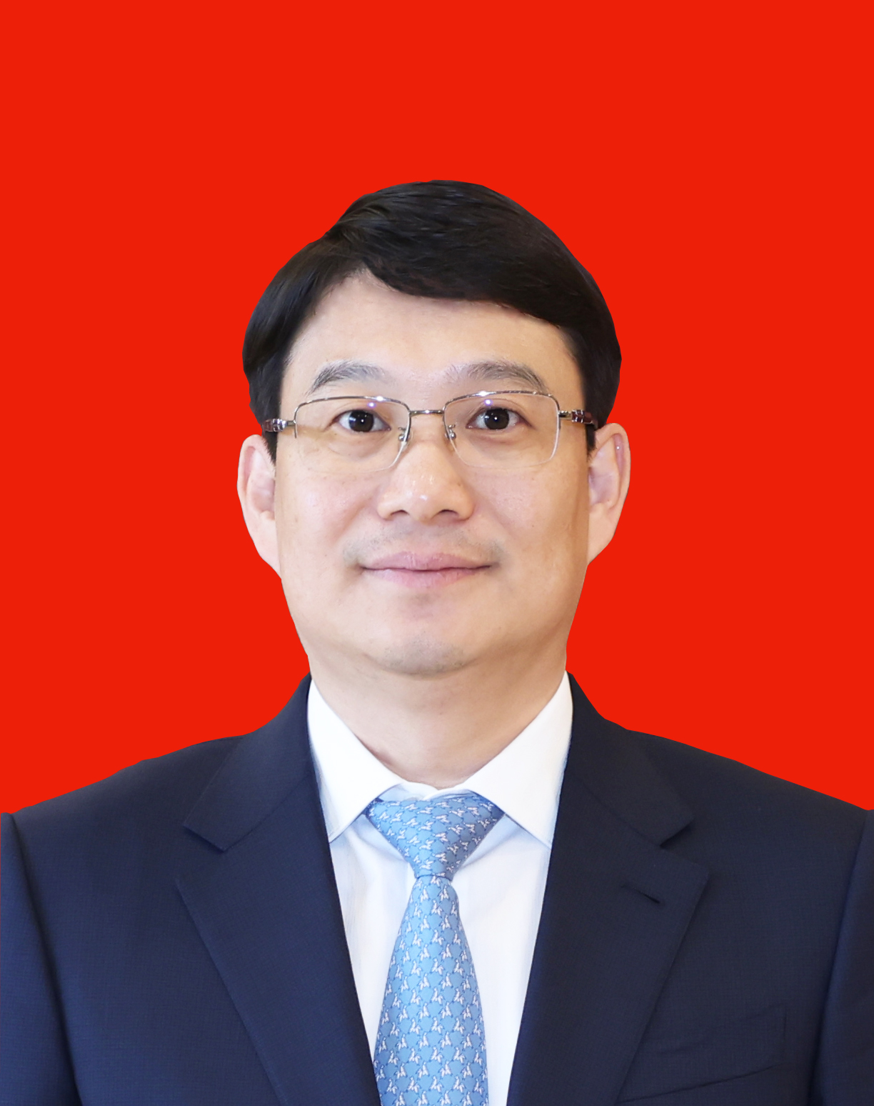 陈卫国寸照.jpg